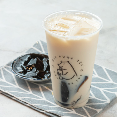 Gǔ Zǎo Wèi Xiān Cǎo Xiān Dòu Rǔ Soy Milk With Grass Jelly