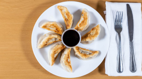 Gyoza (8) Jiǎo Zi (8)