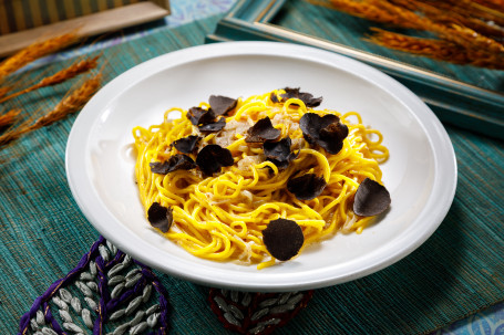 Tagliolini Truffle (V Xiān Páo Hēi Sōng Lù Xì Miàn （Sù