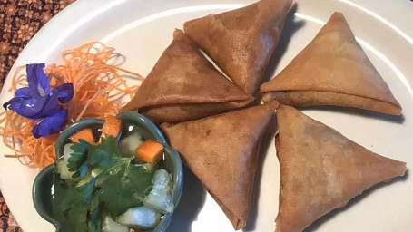 Thai Hut Samosa