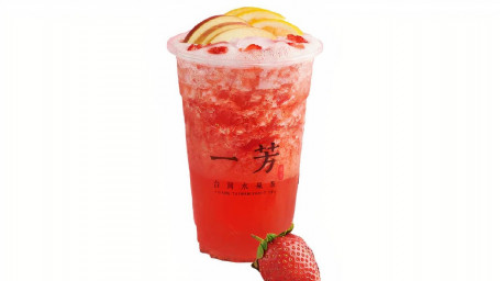 Strawberry Fruit Tea Cǎo Méi Shuǐ Guǒ Chá (Large Size Only) (Ice Blended Drink)