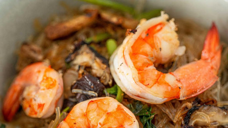 Shrimp Potted With Glass Noodle กุ้งอบวุ้นเส้น