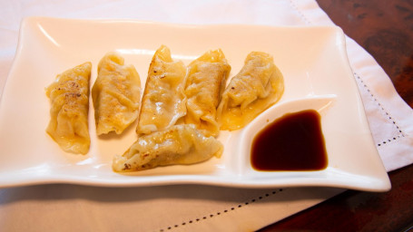 13. Gyoza