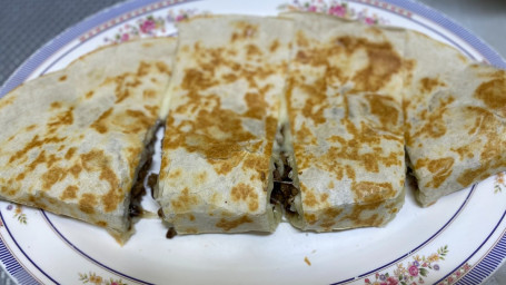 Quesadilla De Harina Grande Con Carne