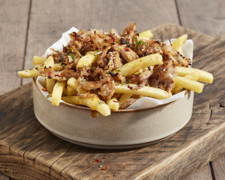 Nieuw Pulled Pork Loaded Fries