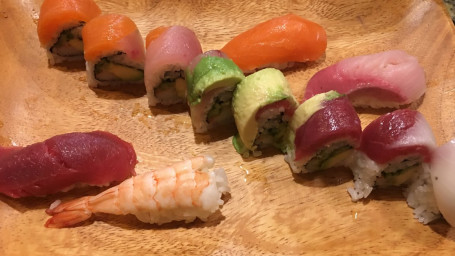 Rainbow Roll 4 Pieces Nigiri