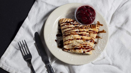 Strawberry Cheesecake Empanada