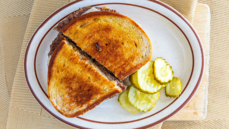 1/3 Pond. Patty Melt-Burger