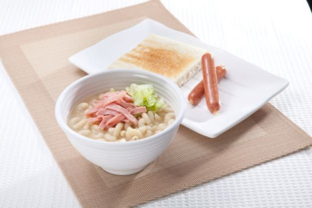 C3. Huǒ Tuǐ Tōng Fěn Ham Macaroni