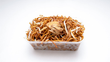 Thai Style Chicken Chow Mein Tài Shì Jī Ròu Chǎo Miàn