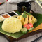 E7. Qù Gǔ Hǎi Nán Jī Pèi Yóu Fàn Boneless Hainanese Chicken With Chicken Flavored Rice