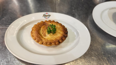 Chicken Mushroom Pie (Single)