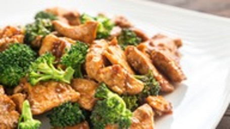 C11. Chicken W. Broccoli