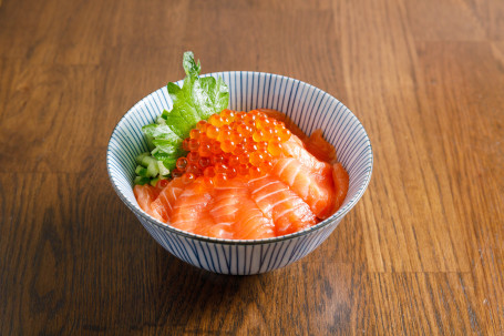 Sān Wén Yú Qīn Zi Jǐng Salmon And Salmon Roes On Rice