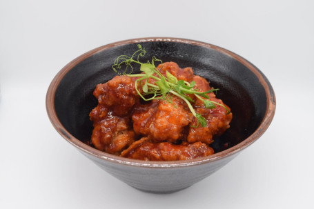 Sweet Spicy Korean Fried Chicken (Yang-Nyeom Tongdak)