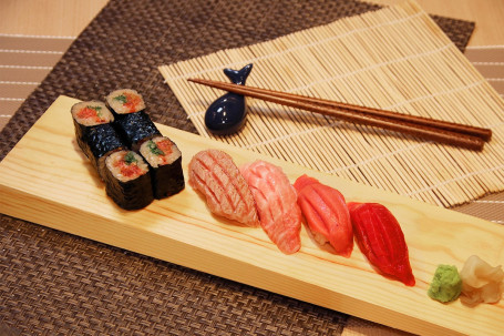 Běn Wěi Tūn Ná Yú Shòu Sī Shèng Hé (5Jiàn Tuna Sushi Set (5Pcs