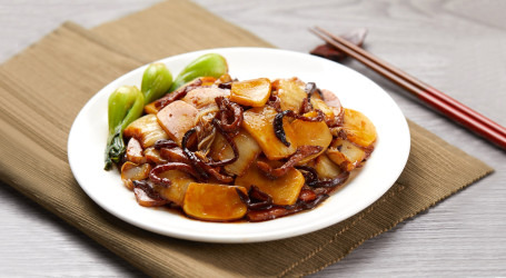 G2 Shàng Hǎi Chǎo Nián Gāo Wok-Fried Rice Cake With Pork And Vegetable In Shanghai Style