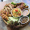 Shāo Kǎo Pīn Pán Pèi Nuò Mǐ Fàn Jí Mù Guā Shā Lǜ Yang Luam Bbq Platter With Sticky Rice Papaya Salad