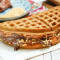 Kā Fēi Jīn Shā Jiàng Gé Zǐ Bǐng Coffee Waffle With Italian Chocolate Sauce