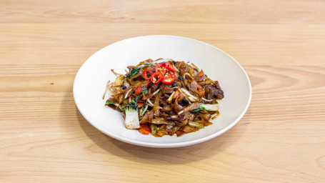 Spicy Black Bean Beef Ho Fun Shì Jiāo Niú Chǎo Hé Fěn