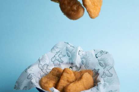 Chicken Nuggets (6 Pack)