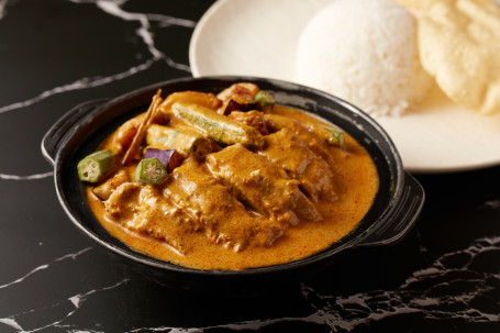 Pork Rib Curry Kā Lí Zhū Lē Gǔ Pèi Bái Fàn Jí Xiāng Cuì Báo Bǐng