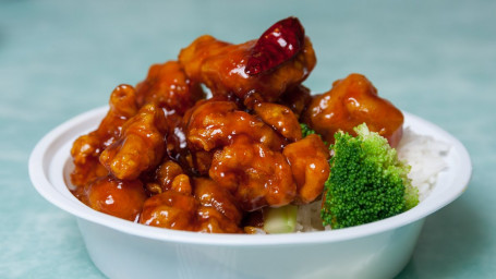 C20. General Tso's Chicken Zuǒ Zōng Jī