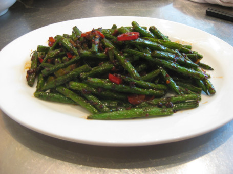 Stir Fried Green Beans With Minced Pork Ròu Sōng Sì Jì Dòu