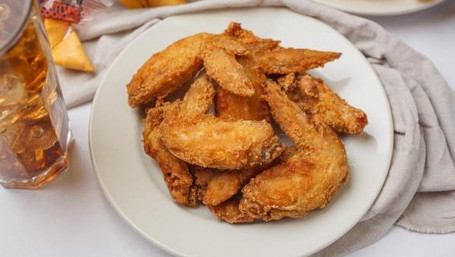 F1. Fried Chicken Wings (4 Pieces)