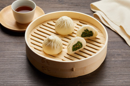 B10 Jiā Xiāng Shū Cài Bāo Steamed Vegetable Bun