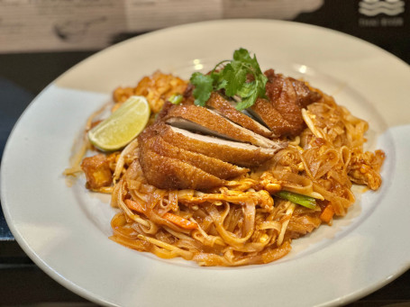 Pad Thai Roasted Ducks