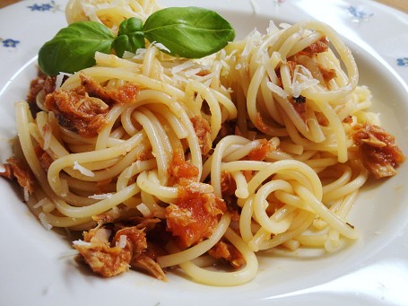 Spaghetti Met Tonijn