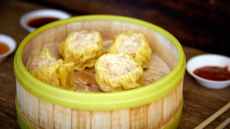 Steamed Pork Prawn Dumplings (4 Pcs