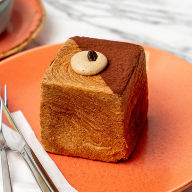 Tiramisu Cube Croissant (Ve)