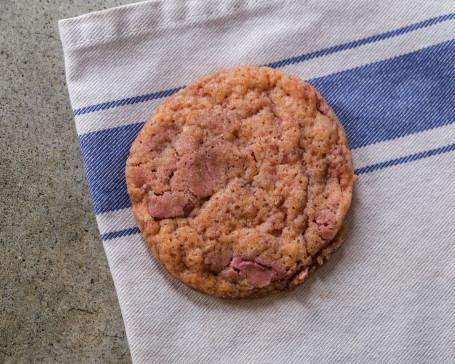 Strawberry Cookie Shì Duō Pí Lí Qū Qí