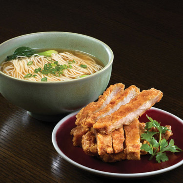 Jīn Pái Dà Pái Tāng Miàn Shanghainese Noodles With Minced Pork And Spicy Peanut Sauce