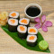 Salmon Maki (Small Roll)