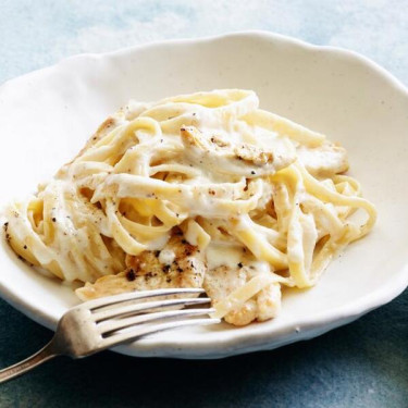 Kip Fettuccine Alfredo