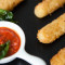 Mozzarella Sticks Met Marinara Saus