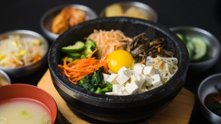 Tofu Vegetables Stoneware Bibimbab