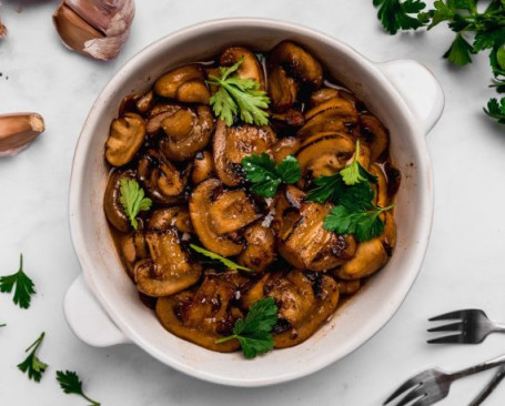 Champignons Met Knoflook