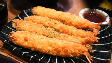 Tempura-Garnaalrol