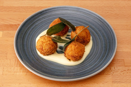 Champignon Mascarpone Arancini (V)