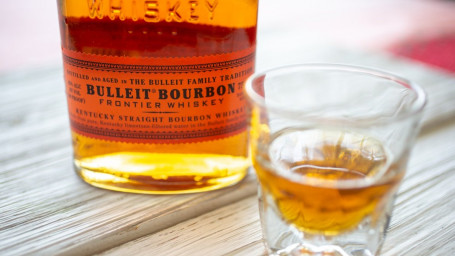 Bulleit Bourbon Fronteir Whiskey Proof: 90 750 Ml