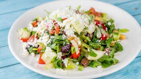 Cassie's Chopped Salad (Family)