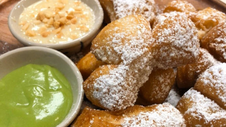 Thai Doughnut With Pandan Custard