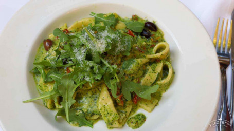 Arugula Pesto Pasta