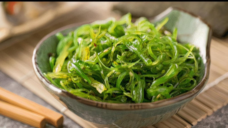 B1. Seaweed Salad