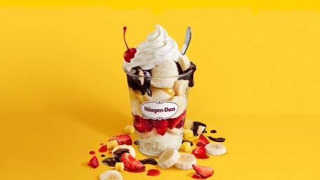 Banana Split Dazzler Sundae