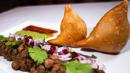 Cocktail Samosa Chaat